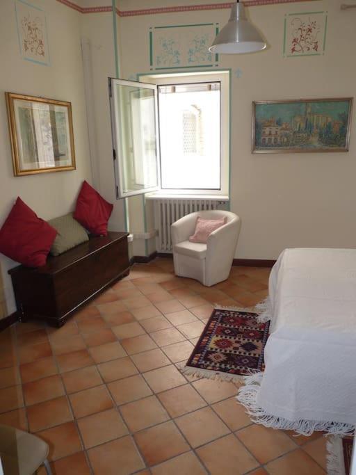 Appartamento Palazzo Del Provveditore Vista Lago Десенцано дел Гарда Екстериор снимка
